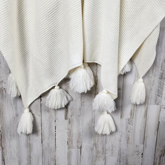 Cynthia Rowley Crochet Cardigan Sweater Ivory Size One Size - Picture 7 of 11